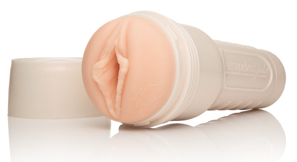 Fleshlight Eva Lovia vagina - Huidskleur Licht - Fleshlight - SKU: 5310220000