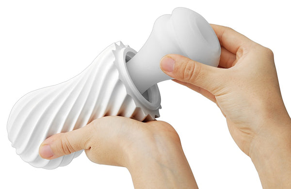 TENGA Masturbator met vacuüm en stimulerende textuur - Wit - TENGA - SKU: 5318980000