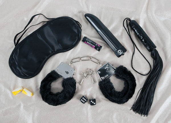 SM dobbelspel met flogger en vibrator - Zwart - IntimateRed - SKU: 7739130000