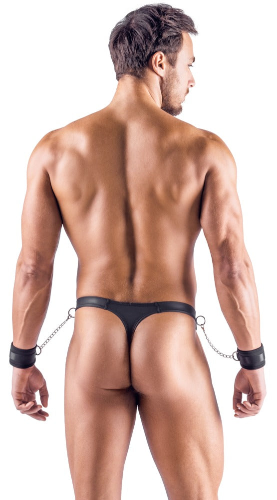 Svenjoyment Thong met handboeien en studs - Zwart - Svenjoyment - SKU: 21117641701