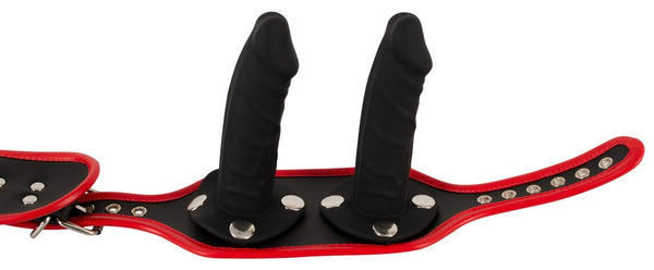 Bad Kitty Strap-on harnas met 3 dildo's en gespsluiting - Zwart - Bad Kitty - SKU: 24931871111