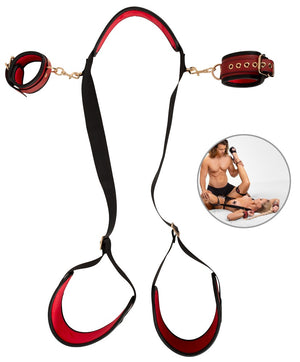 Bad Kitty Nek/beugel set met goud details - Zwart