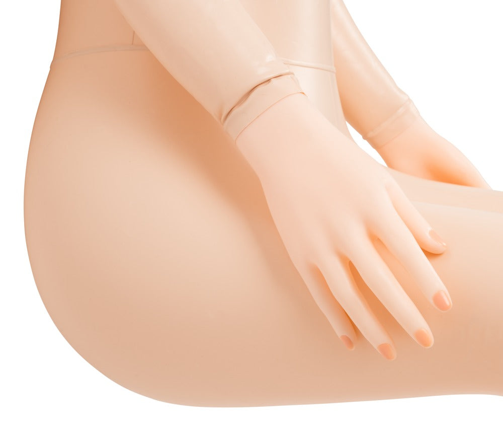 Hete Lucy levensgrote liefdespop